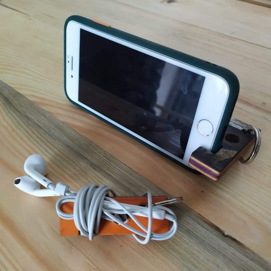 Upcycled Skateboard Mobile & Earphone Holder Keyring - Image 4