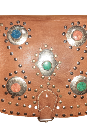 bolso de piedras de colores