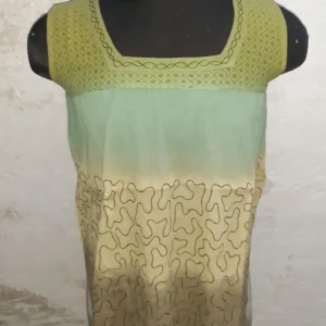 Blusa de mujer combinada