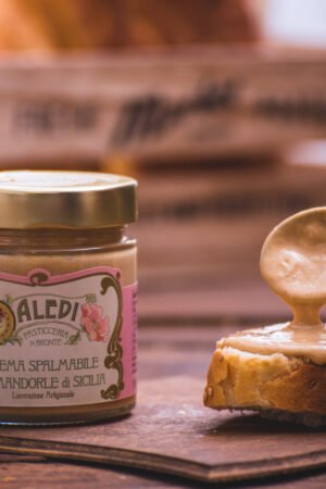 Crema di Mandorle Sicilia g.190 x 12