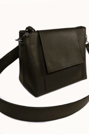 Bolso cruzado o al hombro de napa vegetal de cordero. JOLIE NV color Pecan