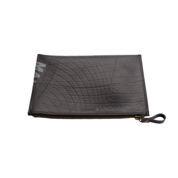 Lewis Essential Medium Flat Vegan Pouch by Paguro Upcycle