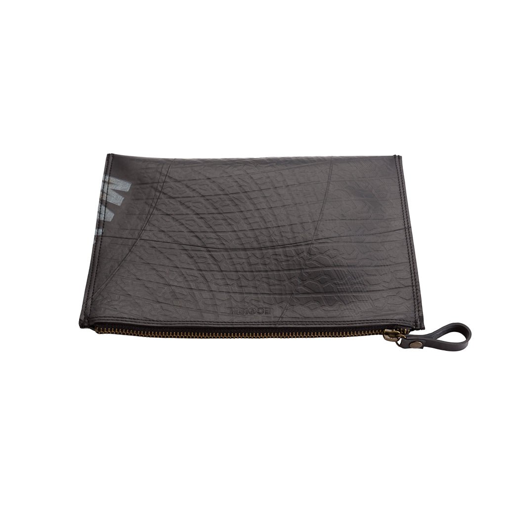 Lewis Essential Medium Flat Vegan Pouch by Paguro Upcycle