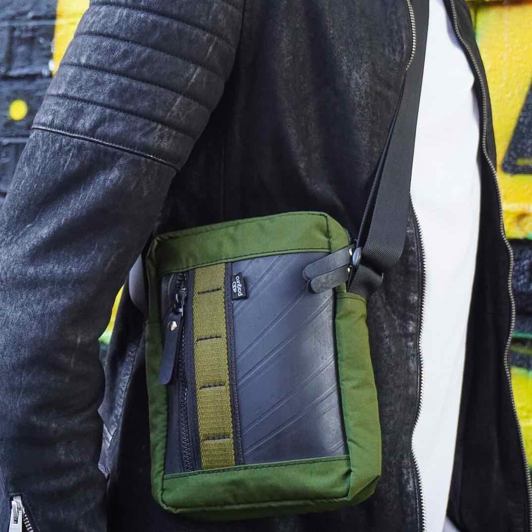 Major Vegan Crossbody Reporter Bag - Image 3