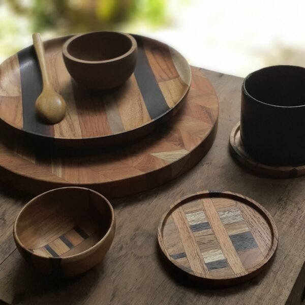 Premium Upcycled End Grain Wooden Serving Plate