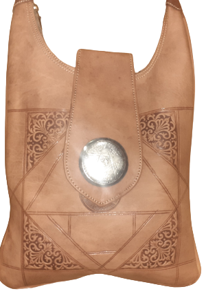 Bolso Plano de mujer con chapa o labrado