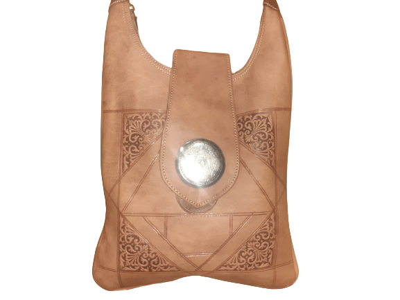 Bolso Plano de mujer con chapa o labrado