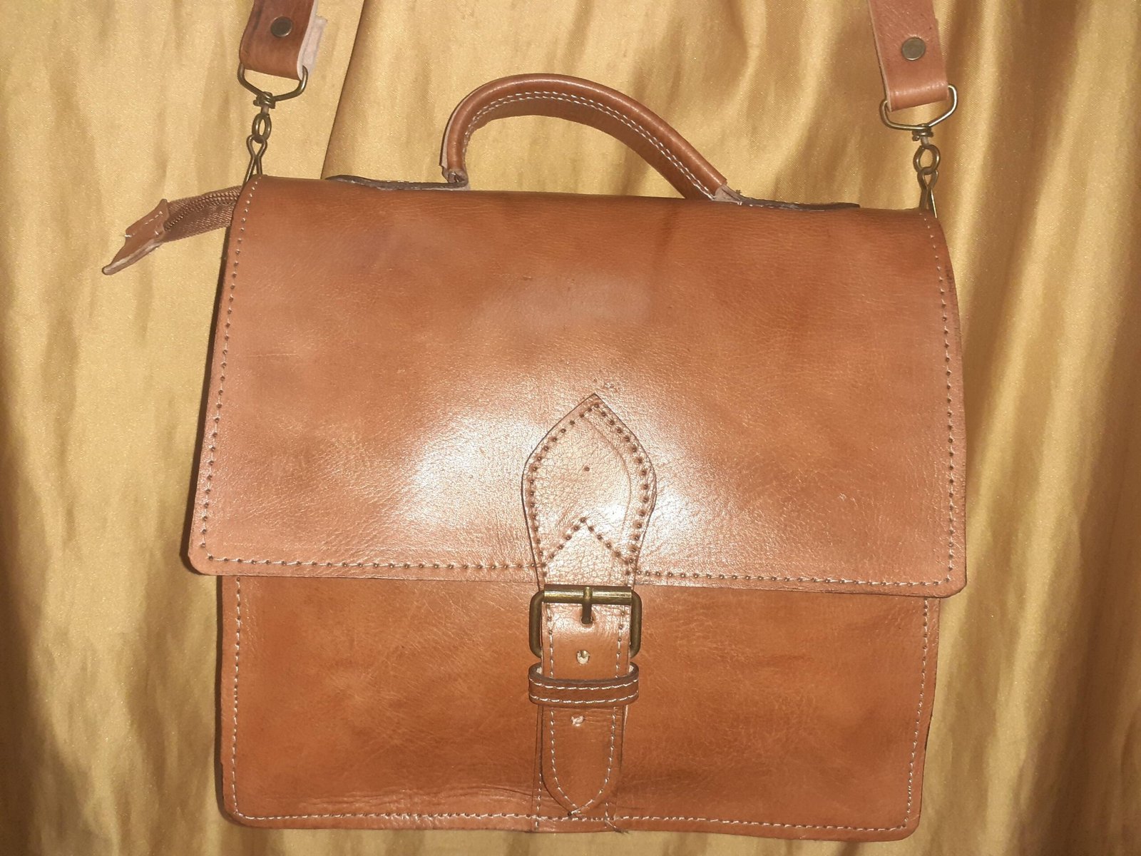 Bolso fez mariconera asa doble
