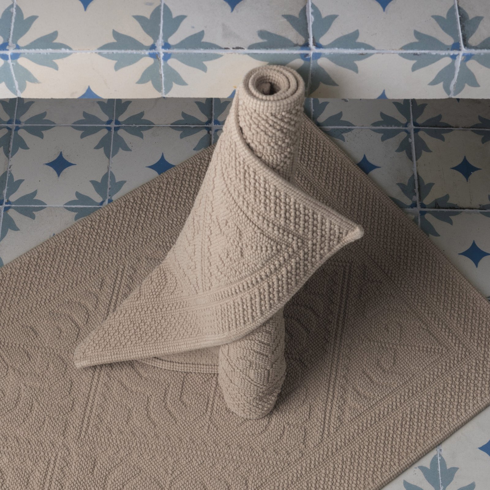 Enzo Bath Mat Lin 54 X 110