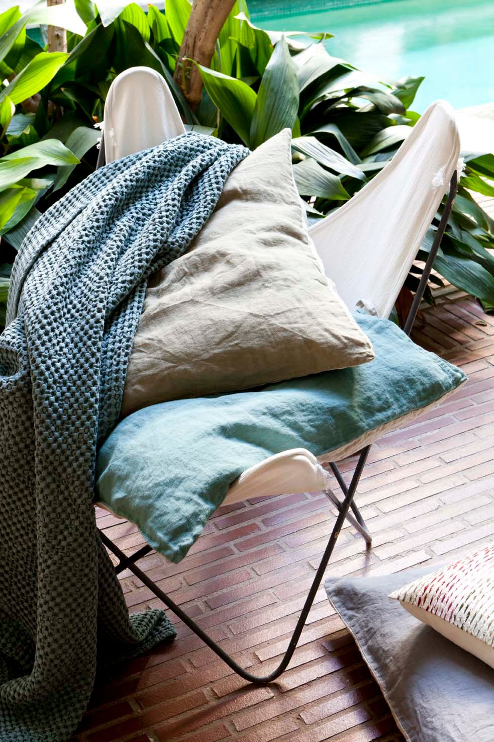 Maia Bed Throw Vert de gris 240 X 260