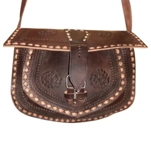 Bolso triangular hebilla