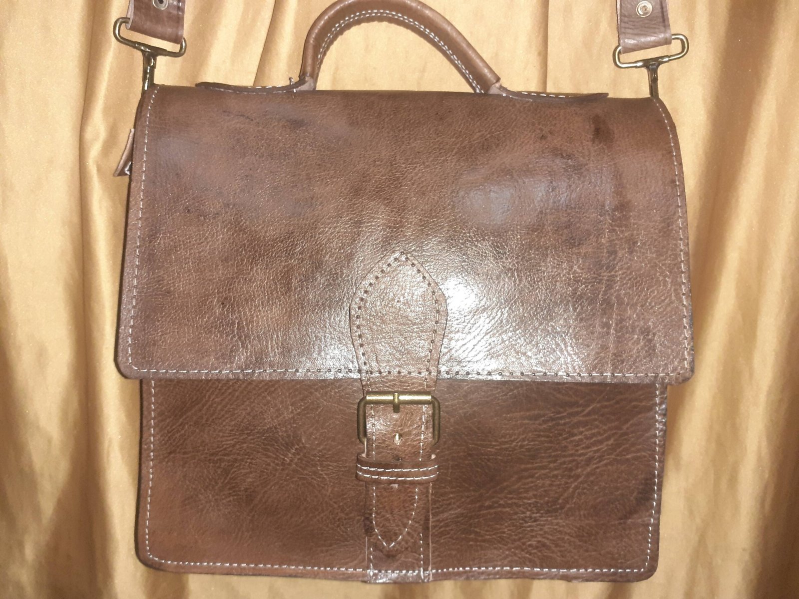 Bolso fez mariconera asa doble - Image 6