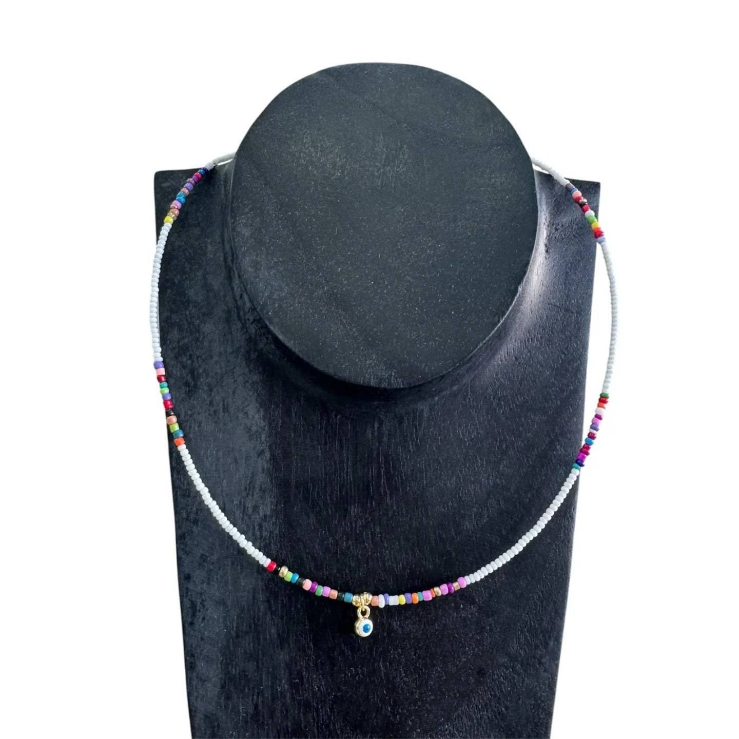 Collar con el ojo turco