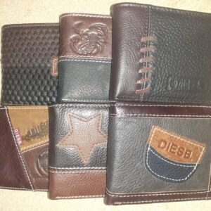 Cartera de hombre abierta sin boton