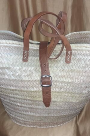 Bolso capazo de hebilla plateada