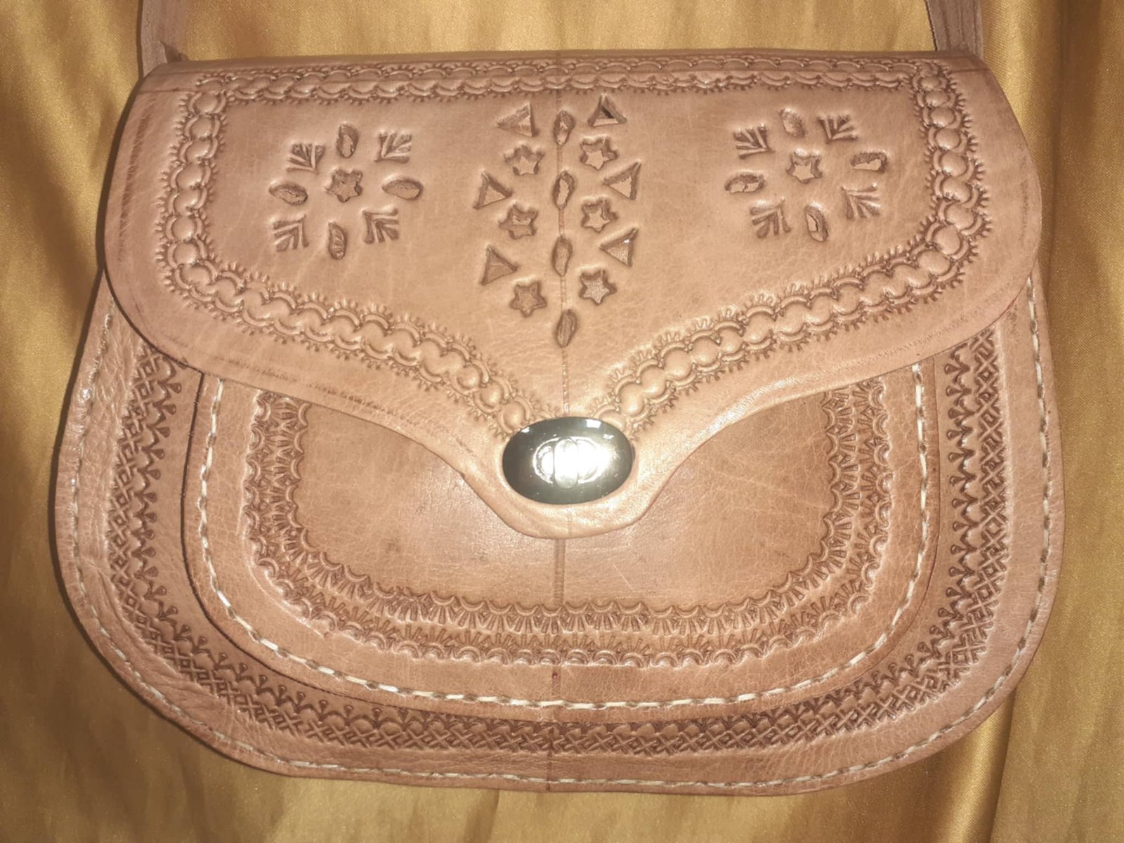 Bolso vacuno click L