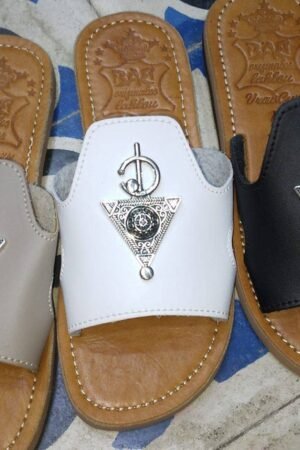 Sandalias con la mano de Fatima