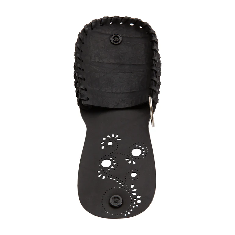 Acyuta Recycled Rubber Coin Vegan Purse - Image 2