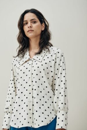 Winter Alma-Estrellas Shirt