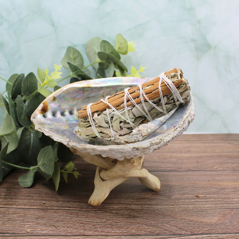 White Sage & Cinnamon Smudge Stick 10cm - Image 3