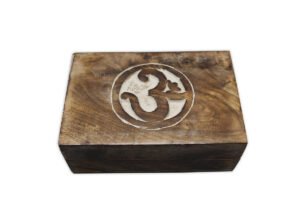 Om - Handcrafted Wooden Tarotbox White Wash