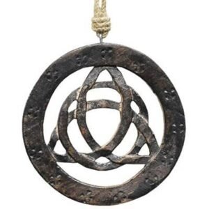 Wall hanging 15 cm Triquetra