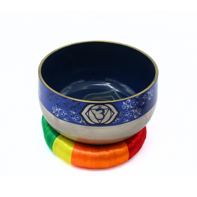 Third Eye Chakra Singing Bowl silver brass - Cobalt blue - Image 3