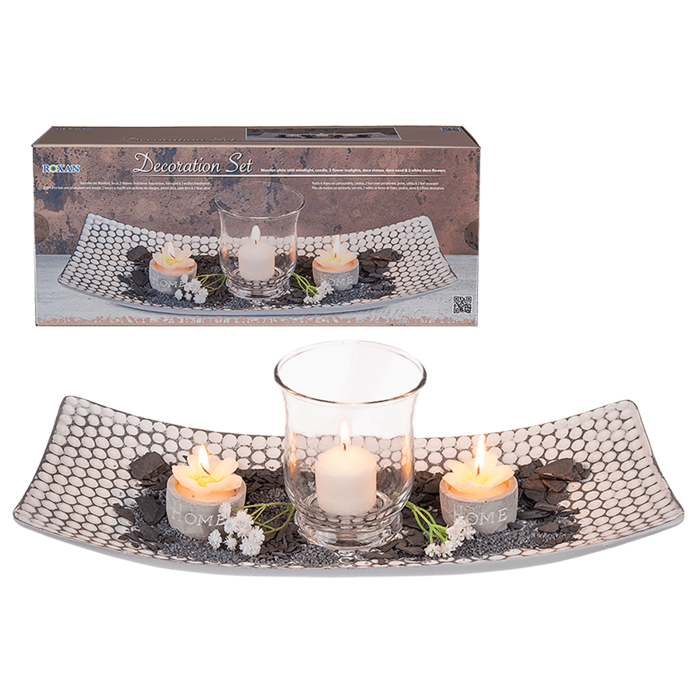 White/grey wooden plate,