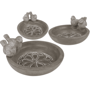 Bird feeder with 2 birds,