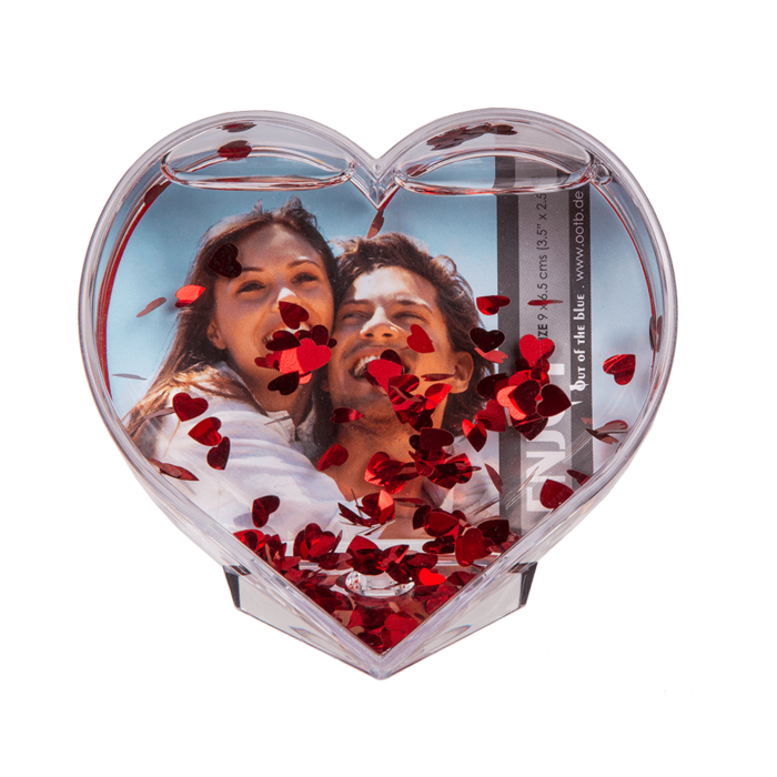 3D-Acrylic glitter heart waterglobe with heart - Image 2