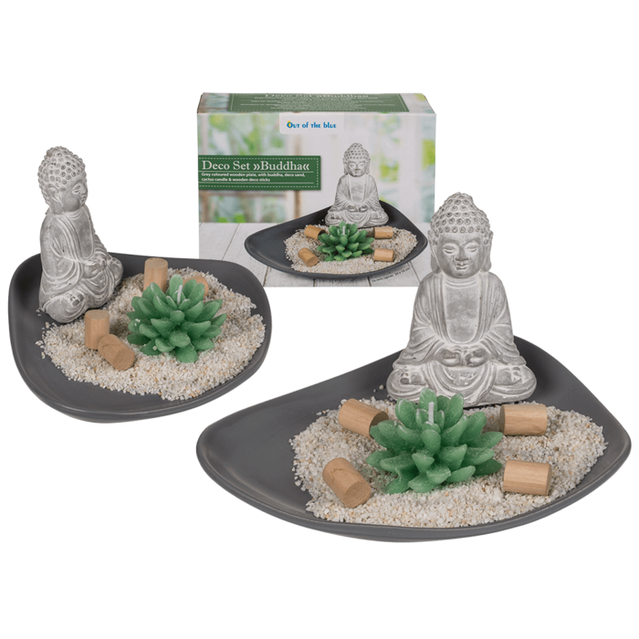 Grey coloured wooden plate,