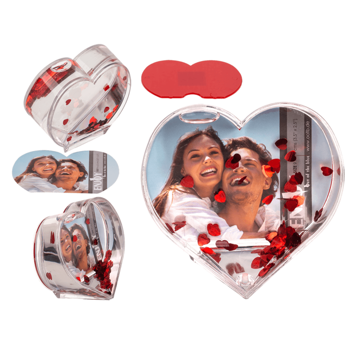 3D-Acrylic glitter heart waterglobe with heart